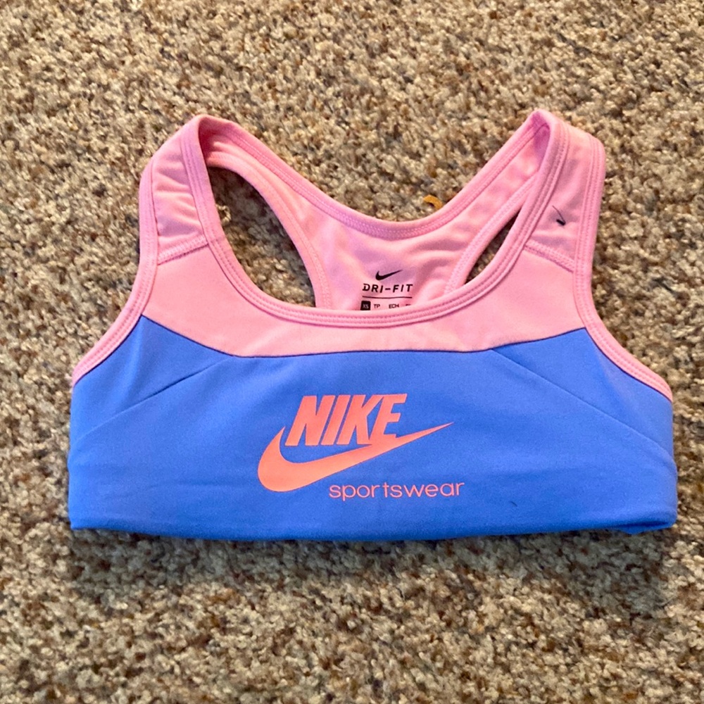 Nike sports bra